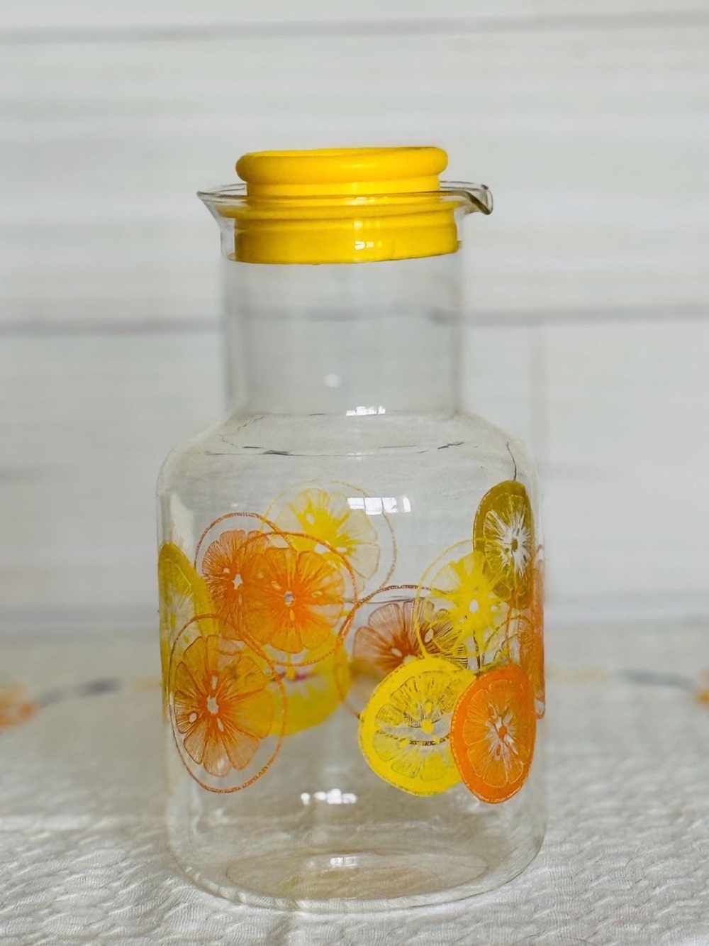 Vintage Citrus Orange LVintage Citrus Orange Lemon Glass Pitcher with Yellow Lid